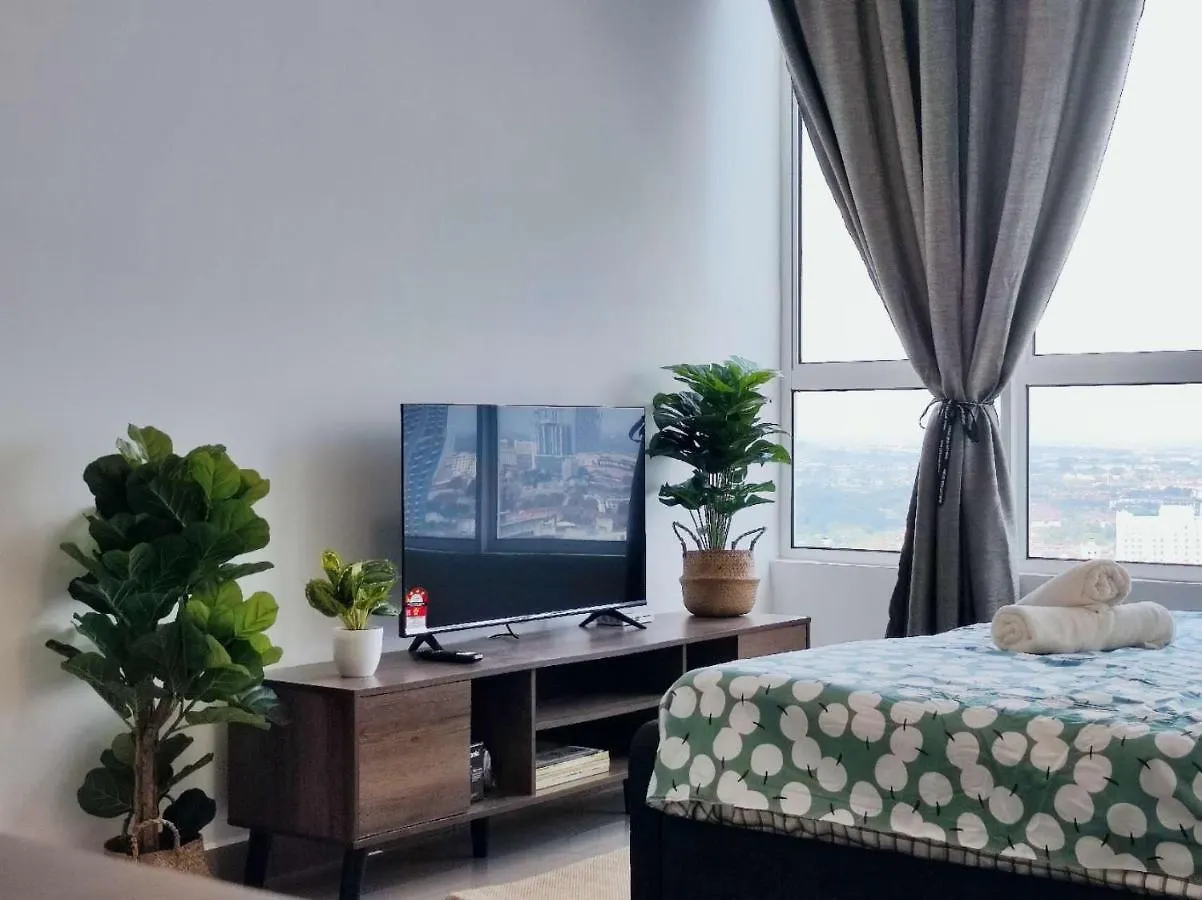 Balinese Seaview Trevor Amber Suite Malacca